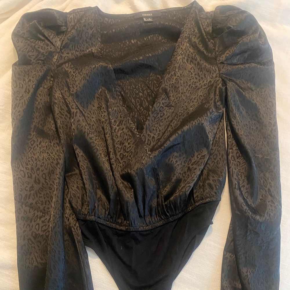 Long sleeve body suit: Puff sleeve